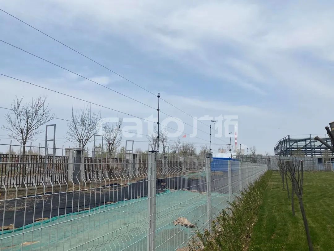 為什么廊坊這個工廠的周界用了兩種安裝方式？(圖7)