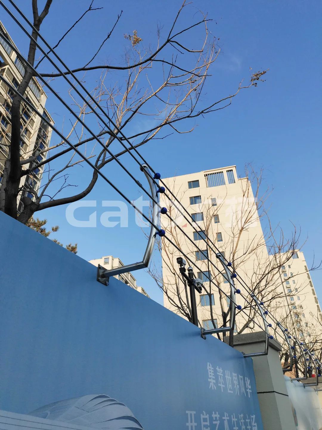 你見(jiàn)過(guò)弧形的不銹鋼電子圍欄嗎？(圖9)