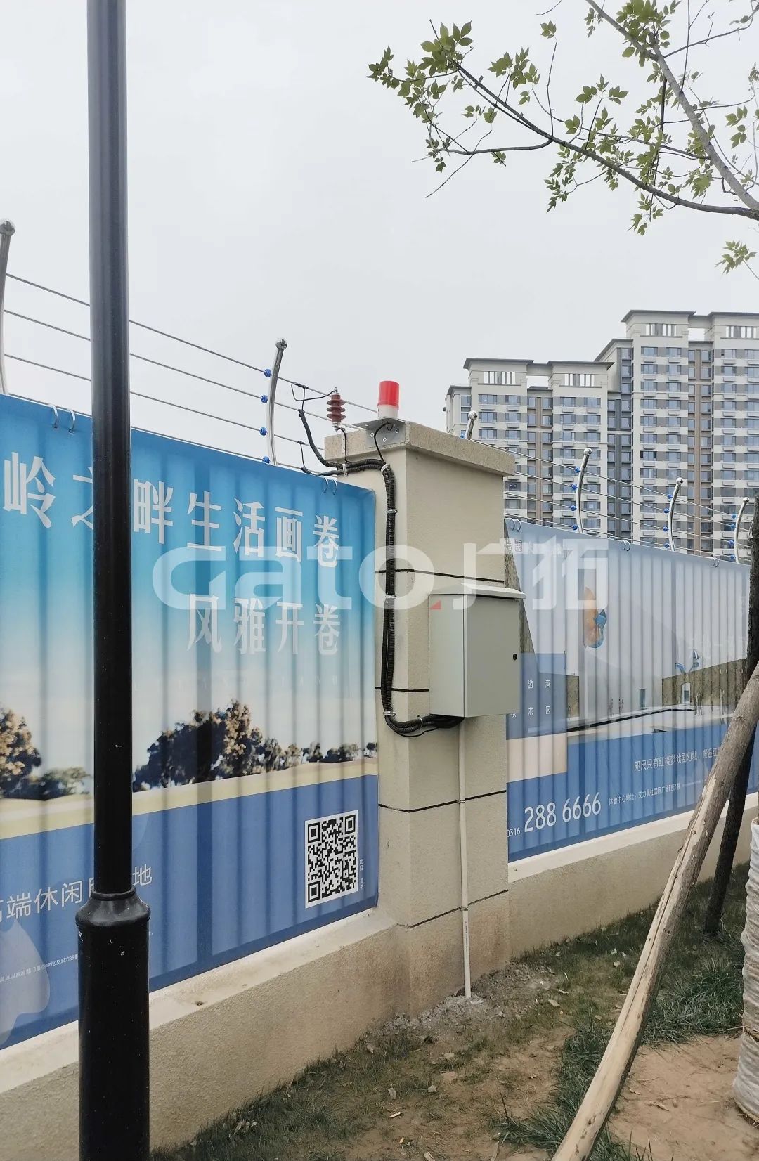 你見(jiàn)過(guò)弧形的不銹鋼電子圍欄嗎？(圖11)