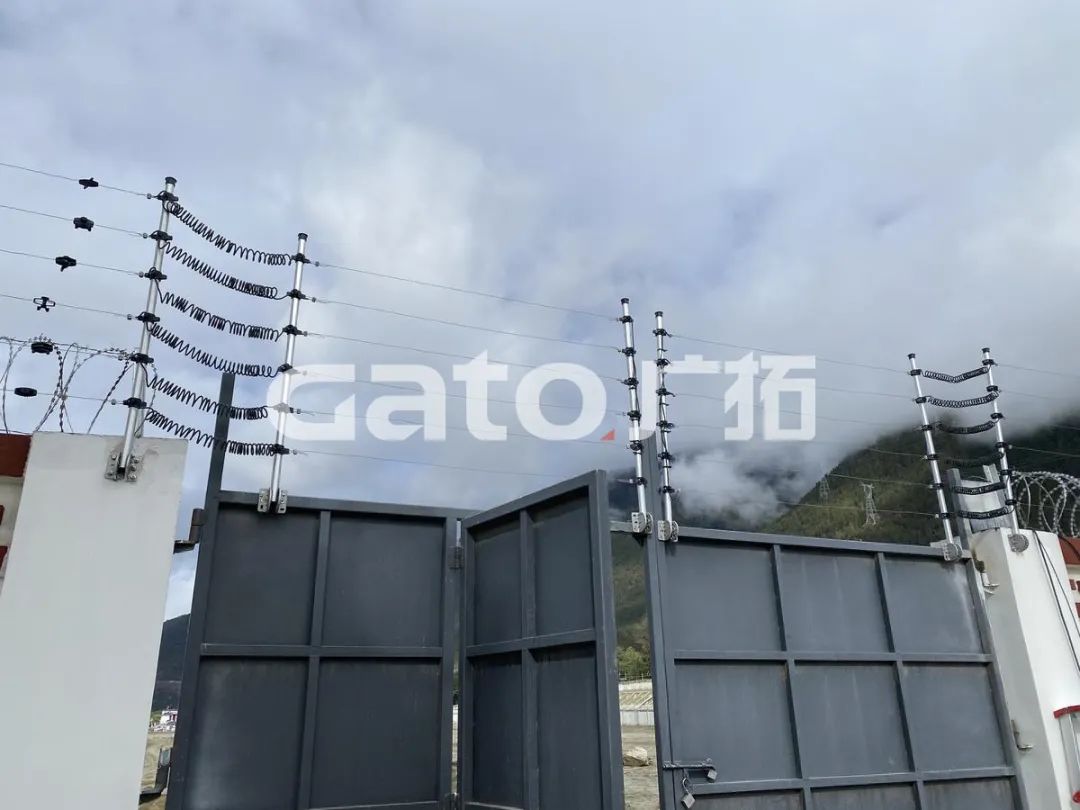 在海拔3700米高原裝電子圍欄是什么體驗？ 打卡西藏第一條電氣化鐵路(圖22)